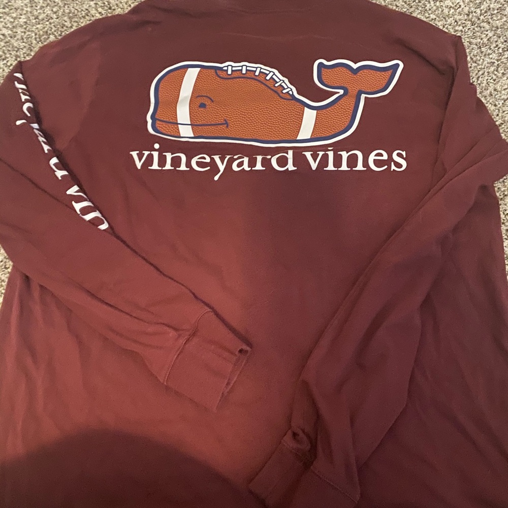 Men’s small Vineyard Vines
